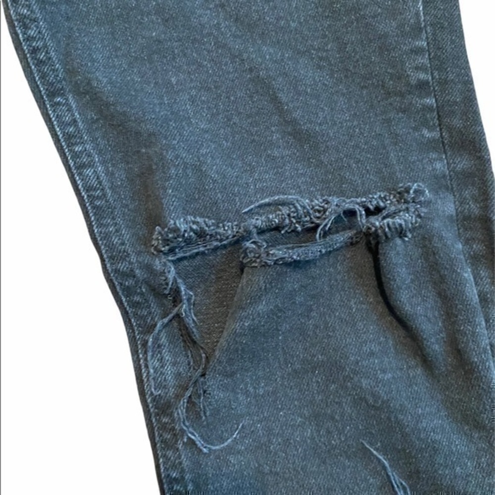 We the free Stella skinny button fly ripped knee - Picture 4 of 9
